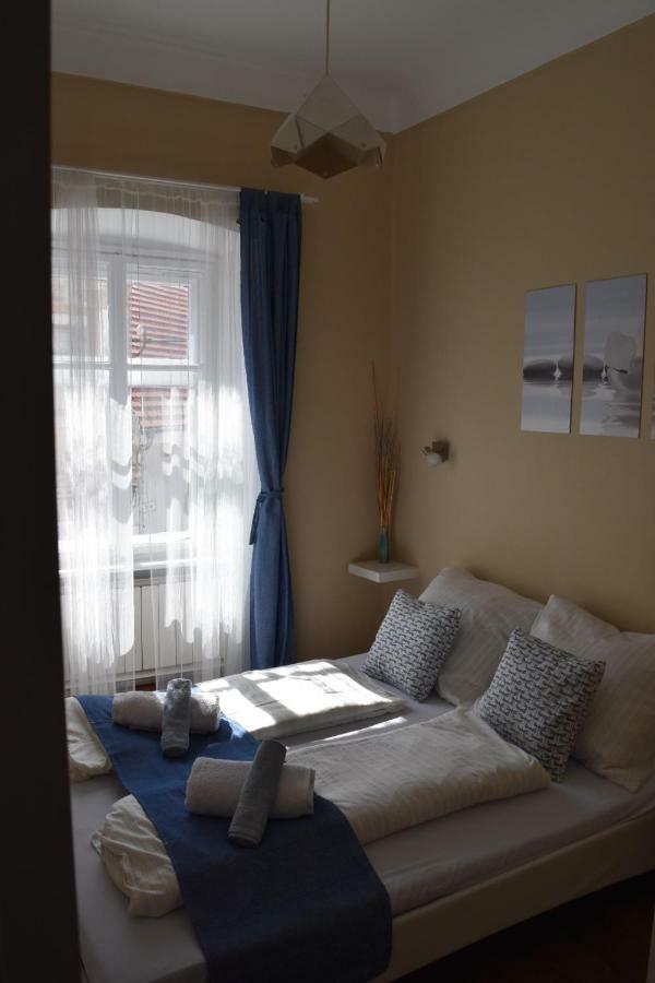 Foter Apartmanhaz Szentendre Ngoại thất bức ảnh